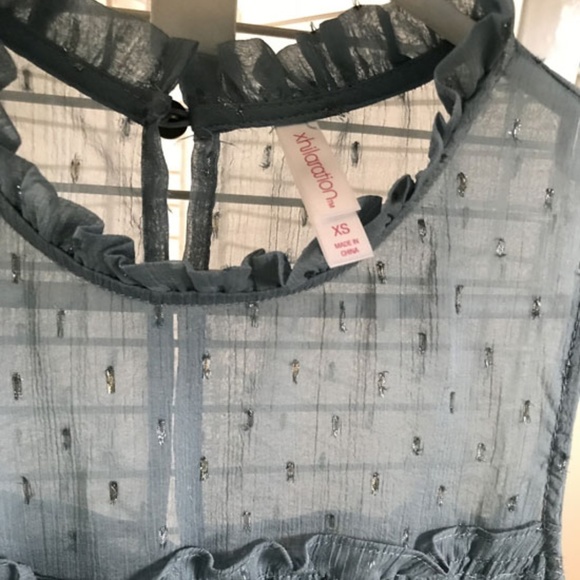 NWT Ruffled Metallic Textured Dress - Picture 4 of 8